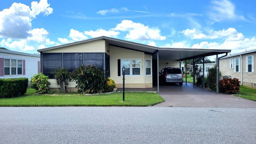 1757 Tower Lakes Blvd. a Lake Wales, FL Mobile or Manufactured Home for Sale